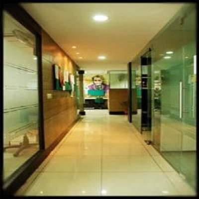 OXL School of Multimedia Chandigarh Campus photo 4